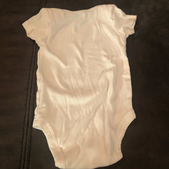 3 Piece Carter’s Outfit - Picture 9 of 12